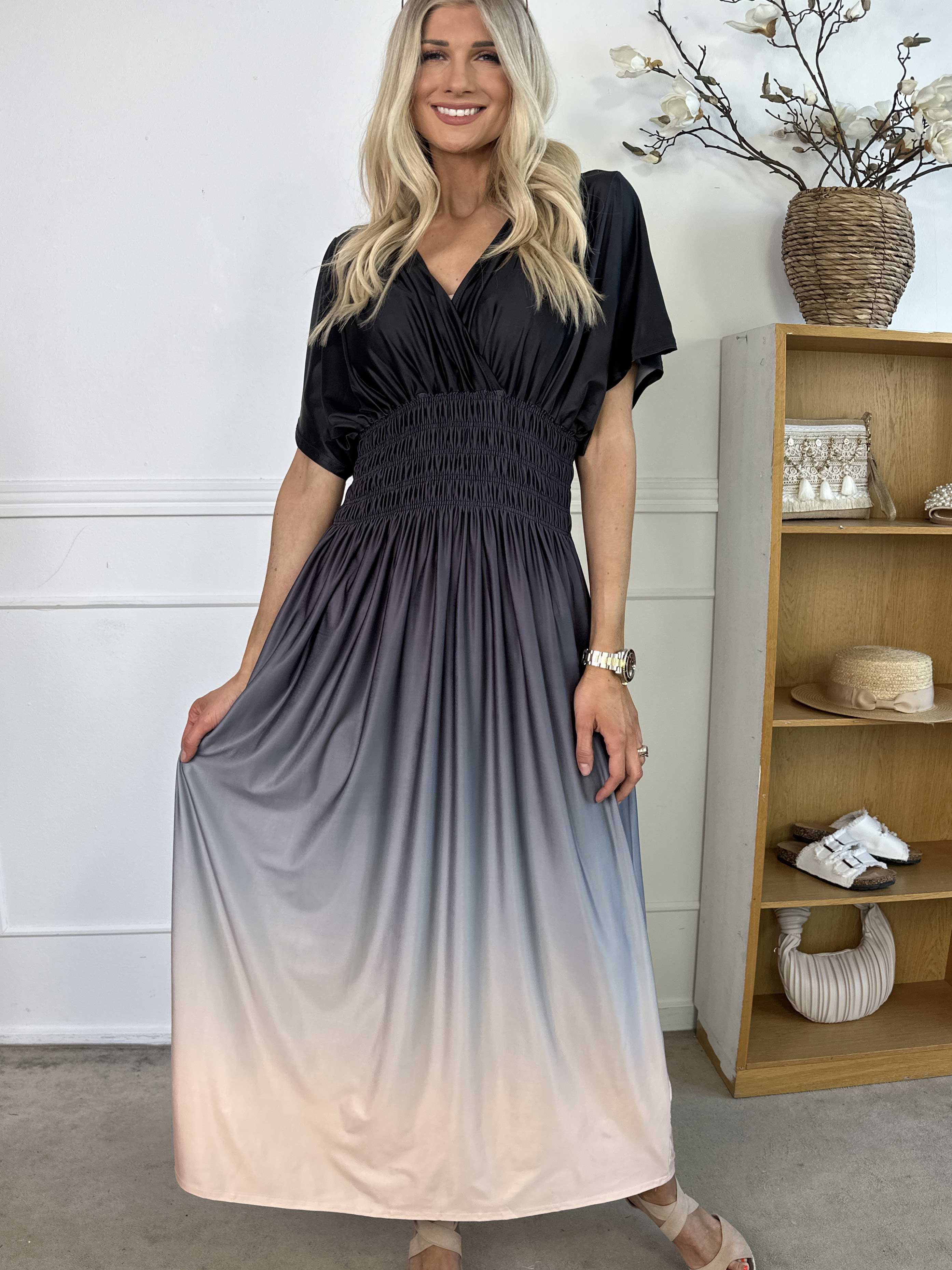 Pams Fade - Lang flerfarvet elastisk kjole